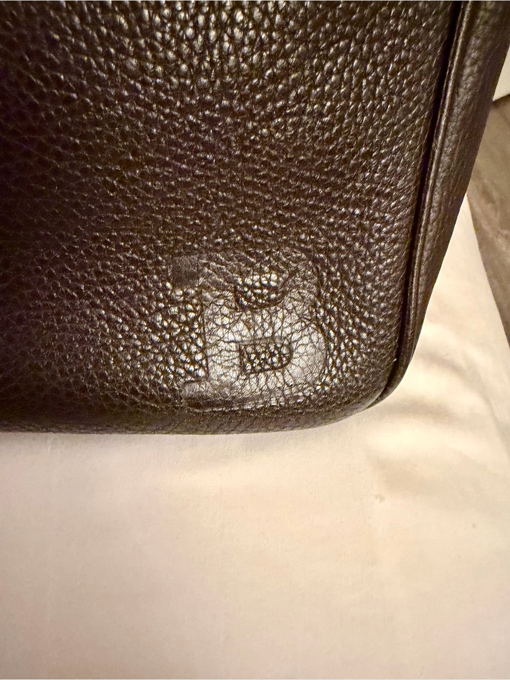 BALLY Italy Dark Brown Leather Crossbody Messenger Bag - Picture 2 of 13